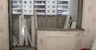 Демонтаж подоконного блока в Туле – услуги по доступным ценам от 1557 рублей